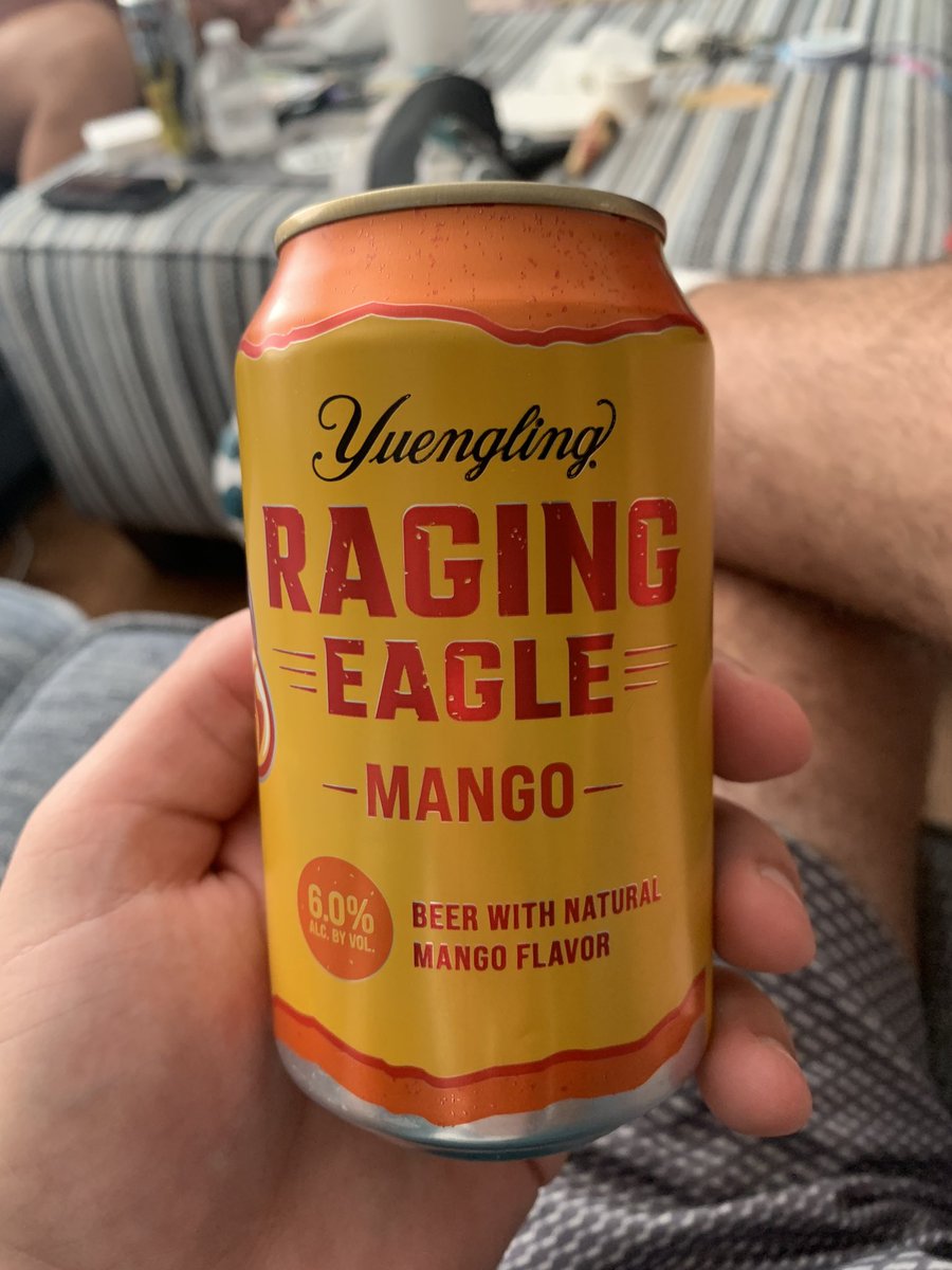 miketaffe24's tweet image. RT this if you think @yuenglingbeer should make the Raging Eagle can in Eagles Midnight Green @ Black