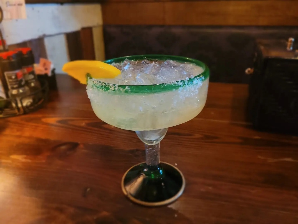 TheDigitalDoctr's tweet image. The Grand
Margarita...

🍹🍹🍹 #Margarita #cocktail instagr.am/p/CTvRzGuF6Pui…