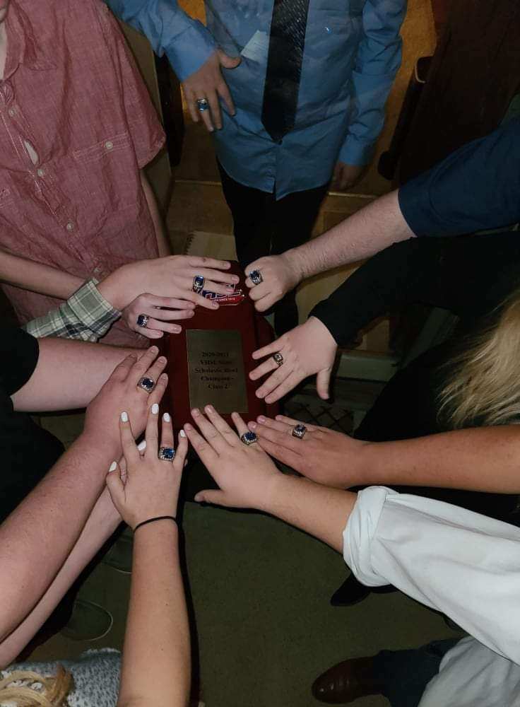 GCHS_AD_1's tweet image. Congratulations to the Academic Team on Getting their rings