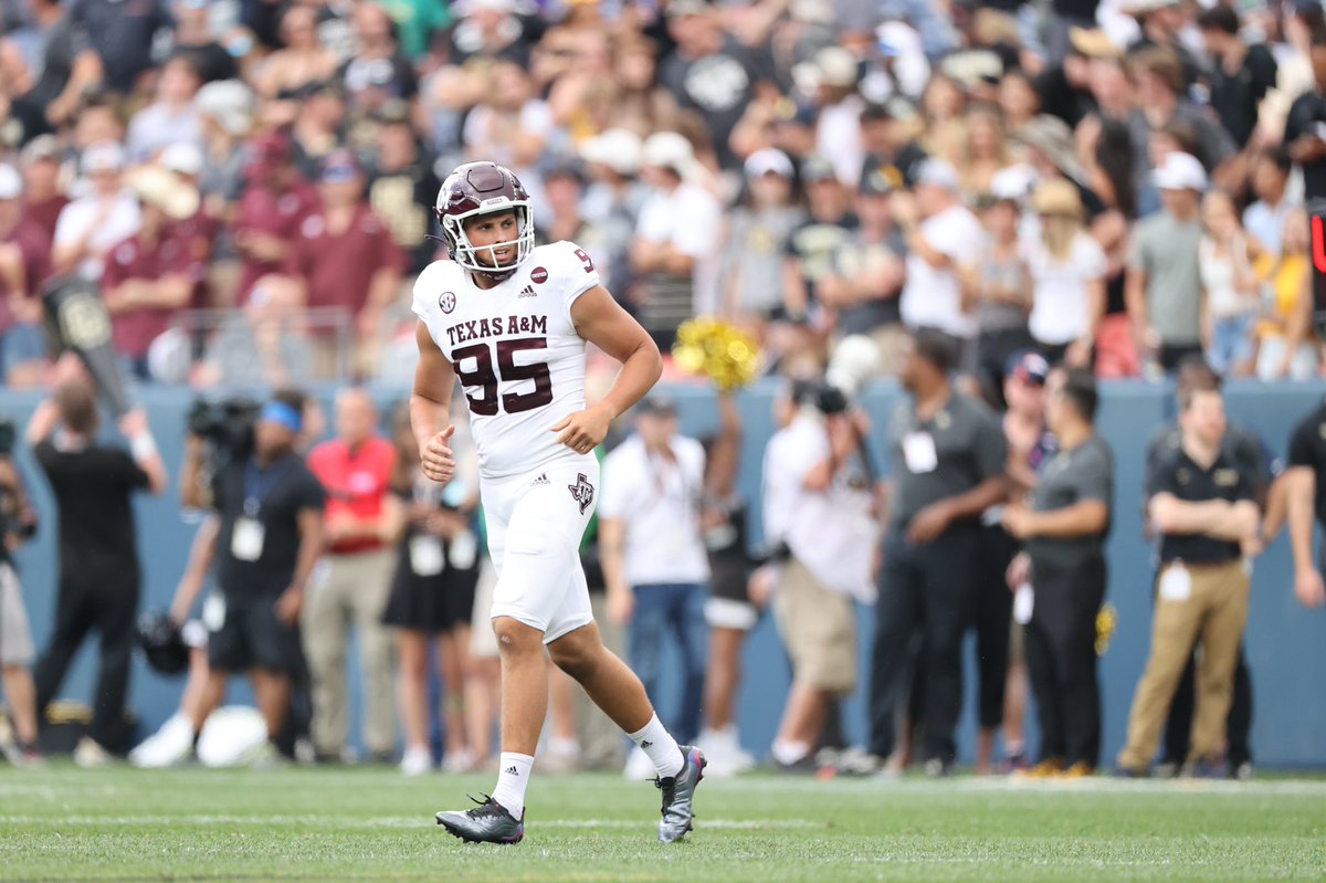 Nik Constantinou has been nominated for SEC Special Teams Player of the Week. - 8 punts (49-yard avg) He killed two inside the 20-yard line. With the Aggies backed up to their own 16-yard line, Constantinou boomed a 65-yarder to flip the field.