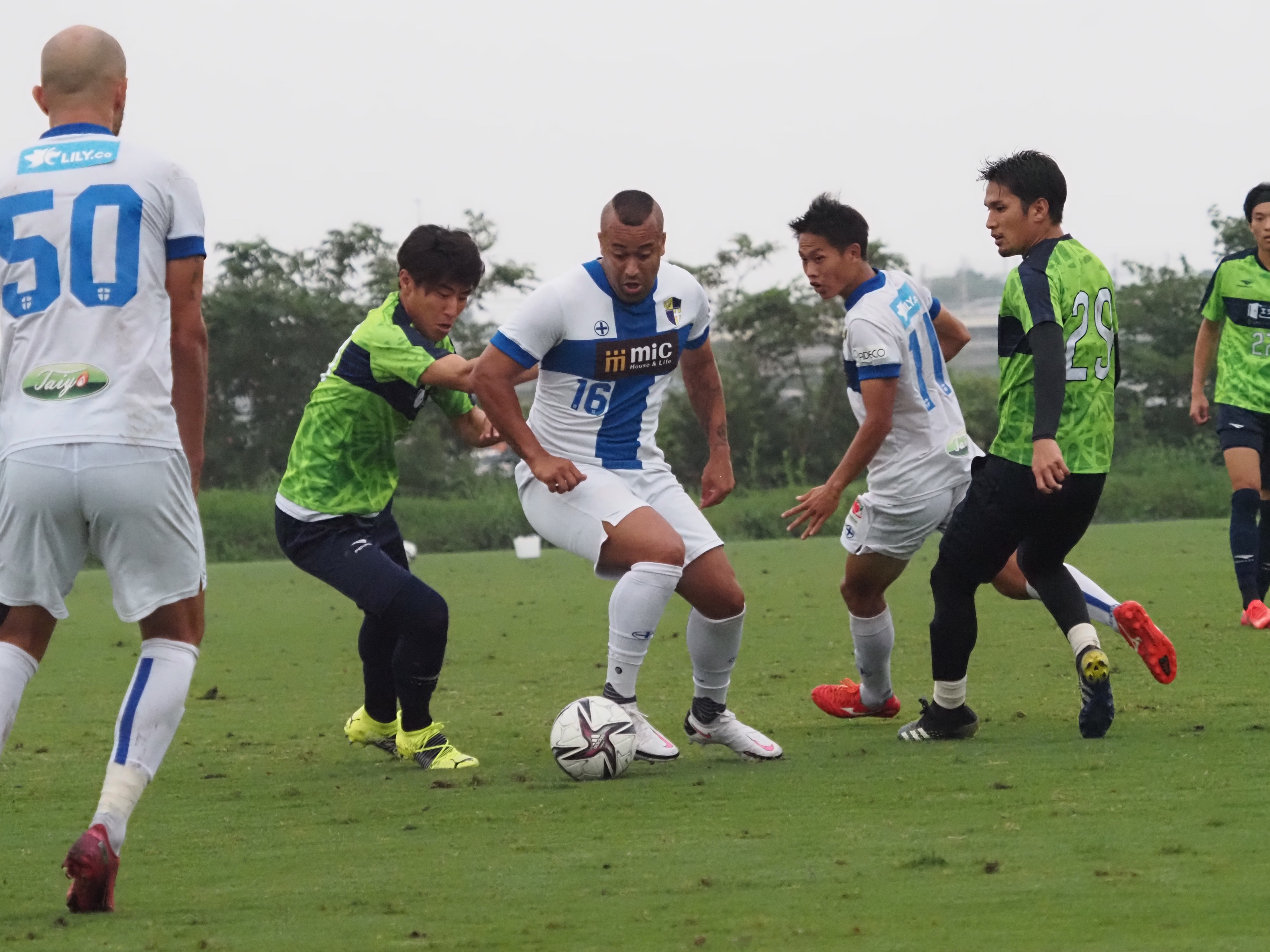 Esperanza Sportsclub エスペランサsc トレーニングマッチ結果 エスペランサsc Vs 湘南 ベルマーレ 合計 2 4 1 1 得点 村井 カベッサ エスペランサsc初のj1との対戦となったtrm 選手たちは全く怯むことなく戦い 大きな自信に繋がりました 湘南