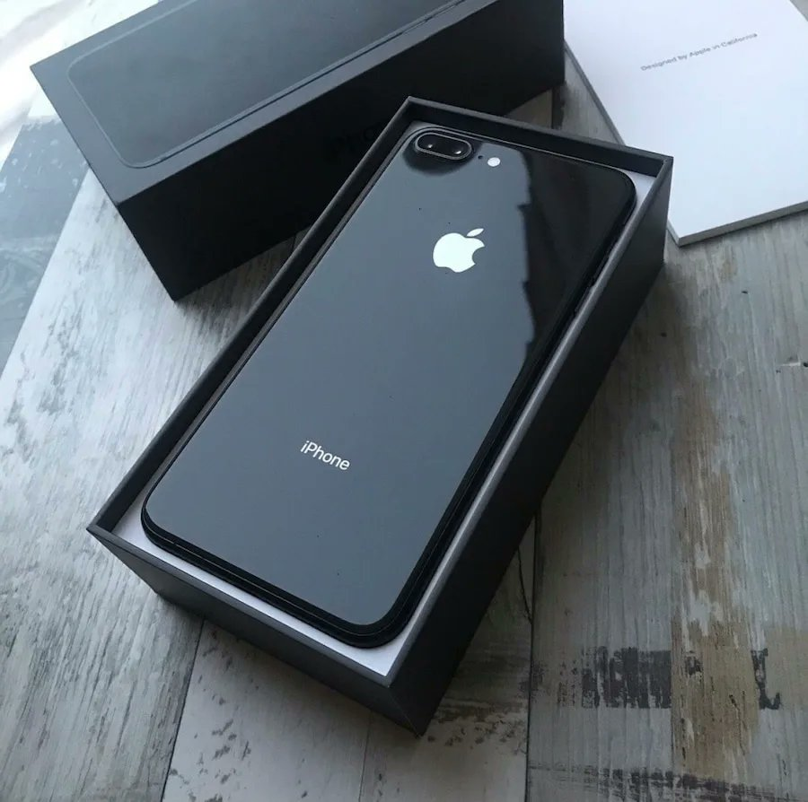GiveAwayHost's tweet photo. $300 or iPhone 8 in 3 days 🔥🚀

-Join https://t.co/Fkox3KMou9
-RT + Proof
 
I will be giving away a lot of prizes there later. https://t.co/Nu5kwWEMmA