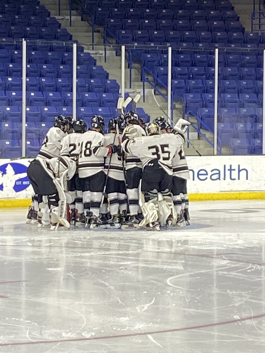 WolverineHockey's tweet photo. Solid Weekend at the United Tier 1 Showcase. BA went 2-2 in the games.Lots of room to improve. #earnthepaw #bridgtonacademy #bridgtonhockey https://t.co/ilF7juzX0A