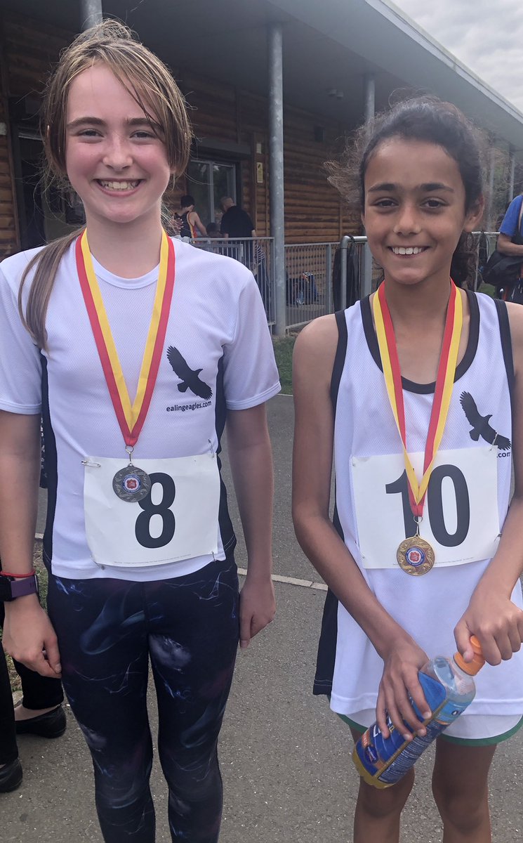 SarahBennettCo's tweet image. Super speedy running today by @ealingeagles &amp;amp; #NHEHSJuniors U11 girls with Violet taking 🥇 &amp;amp; Sofia the🥈at the Middlesex County Young Athletes Road Relays at Monet Park!  👏 @nhehs_sport