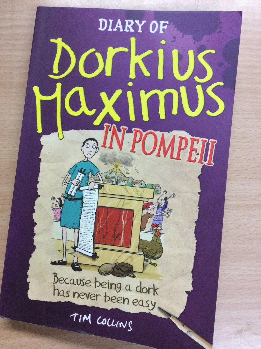 LSTMrsVose's tweet photo. We have started our reading journey in Year 4 by making predictions from the front cover of our class book. #STPSreading https://t.co/fSxSgCXe2p