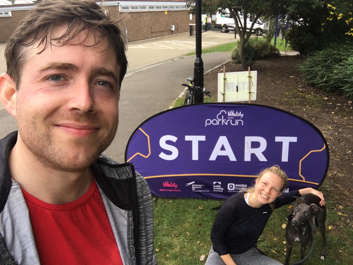 I’m running a half marathon in October for <a href="/ProstateUK/">Prostate Cancer UK</a>! 21km overall this week, and Pan came as first dog in Mile End Park Run 🏃‍♀️  justgiving.com/fundraising/ma…