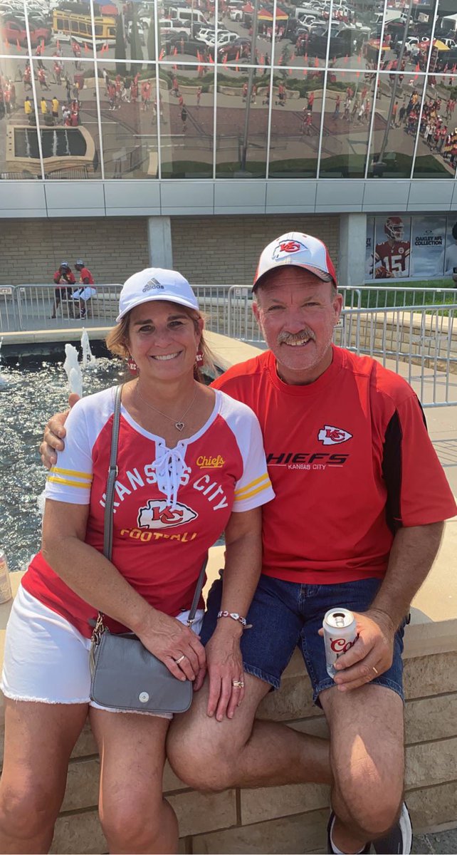 balazs_madison's tweet photo. Today is my parents 34th wedding anniversary! They’ve had season tickets for 22 years so makes sense they spend it here with their children now!! Here’s to their dedication as a couple and as chiefs fans❤️ @PatrickMahomes  @tkelce @Chiefs @brittanylynne8 @cheetah https://t.co/5lfyJBYKOI
