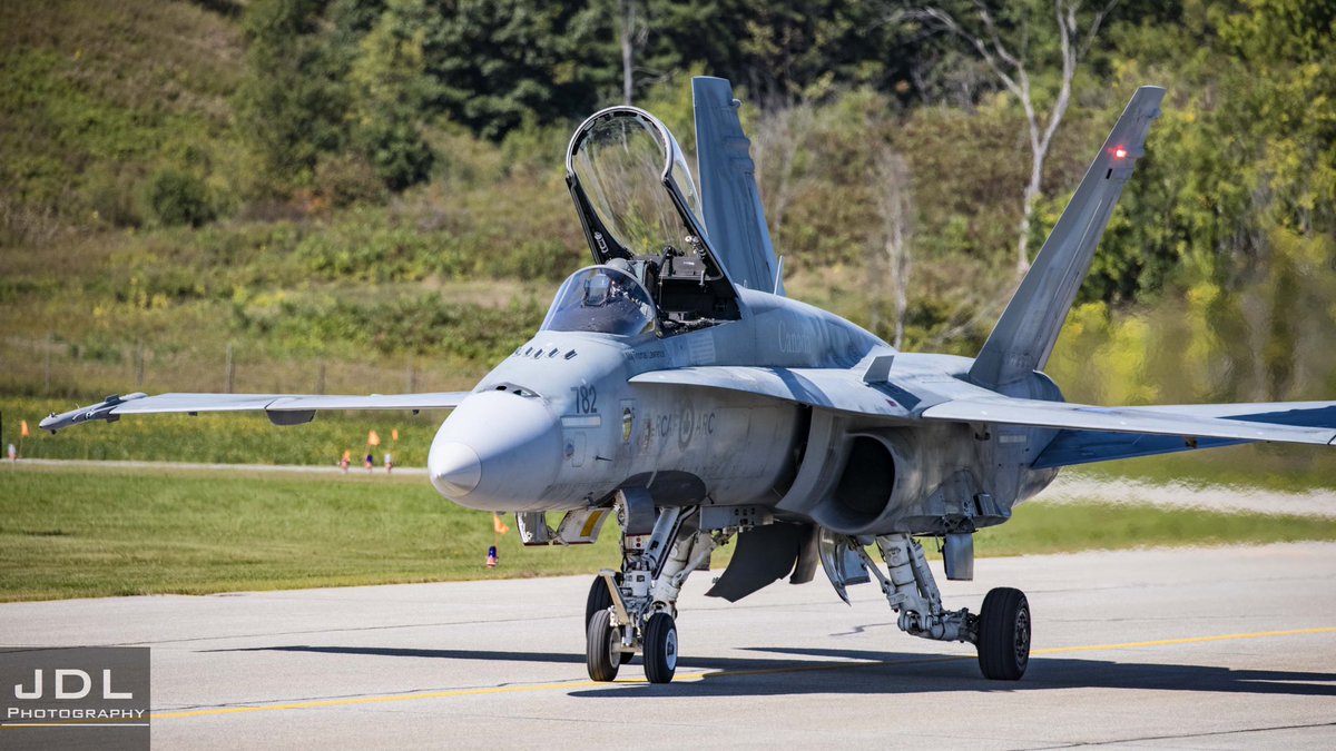 CF18Demo's tweet image. Thank you for a great weekend in Gatineau at @aerogatineauottawa! 🙌🏼
Next stop: Stratford, ON📍
.
.
.
#cf18 #cf18demo #aviation #hornet #aircraft #militaryaircraft #rcaf
#airshow #airshowseason2021
#fighterpilot #tech #strongathome #opinspiration #gatineau
📸 @stingerB33