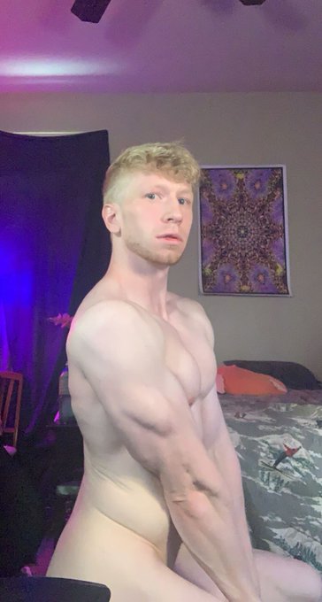 😝😘😜 https://t.co/KEM3O0671g<a href="/tag/fitfam"class="tags"><span>#fitfam</span></a><a href="/tag/model"class="tags"><span>#model</span></a><a href="/tag/fitness"class="tags"><span>#fitness</span></a><a href="/tag/ripped"class="tags"><span>#ripped</span></a><a href="/tag/muscle"class="tags"><span>#muscle</span></a><a href="/tag/sexy"class="tags"><span>#sexy</span></a>