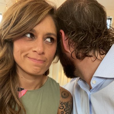 TiffanyLane22's tweet photo. #NewProfilePic https://t.co/4nbvfUob7x