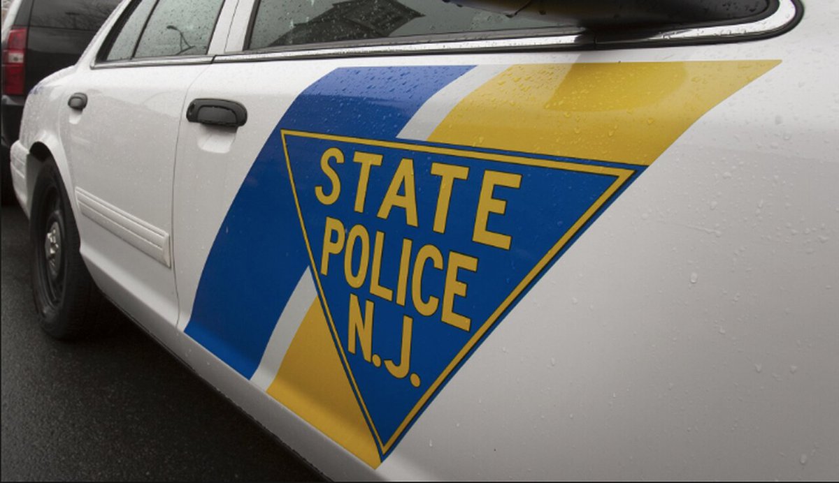 njdotcom's tweet photo. Passenger killed in one-car crash on N.J. highway https://t.co/6qzWk4ZYhD https://t.co/SK7OLTC1dG