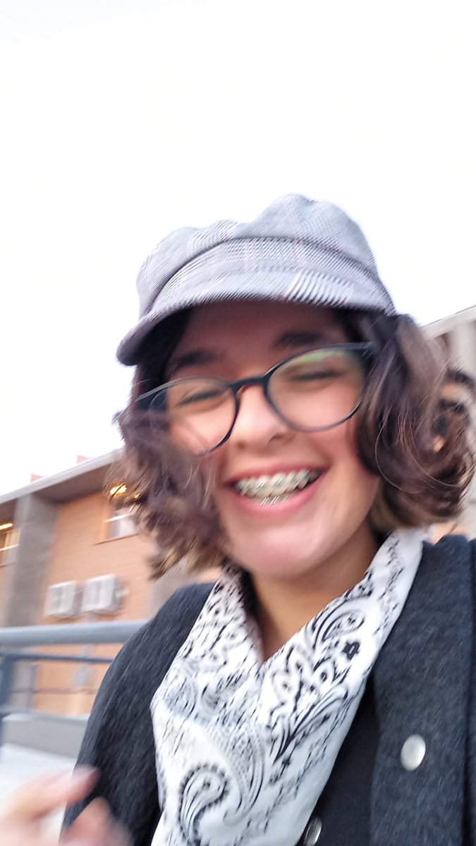 loutfineline's tweet photo. bueno me llamo giuliana, tengo 17 años y sor argentina, black & white, seeing blind y mirrors mis canciones al igual que fratboy niall (lean mi carrd) #NHBIRTHDAY https://t.co/f8e4rEttjn