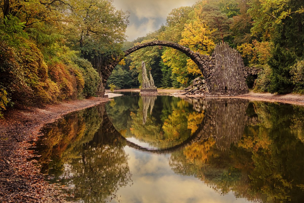 Devil's Bridge -  By Viktor Lakics
Published on the Prime Gallery @ 100asa.com
#Reflection #Bodyofwater #Nature #Humpbackbridge #Water
Let's spread beauty, Please RT #100ASAOfficial