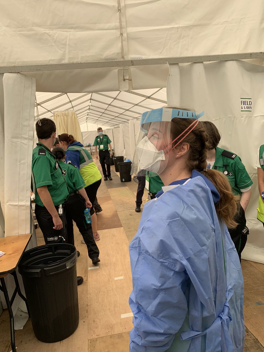 Salwa Malik💙 (@drsalwamalik) on Twitter photo Absolutely brilliant day at #brightonmarathon2021 working at Medical Lead at Grand Avenue. Teams worked so hard, tirelessly to keep patients safe. Took the opportunity to do some drills in the morning - got to have a bit of sim! 😉 <a href="/DrRobgalloway/">Rob Galloway</a> <a href="/UHSussex/">University Hospitals Sussex</a> <a href="/EDRSCH/">Emergency Department, RSCH, UHS</a> Absolutely brilliant day at #brightonmarathon2021 working at Medical Lead at Grand Avenue. Teams worked so hard, tirelessly to keep patients safe. Took the opportunity to do some drills in the morning - got to have a bit of sim! 😉 <a href="/DrRobgalloway/">Rob Galloway</a> <a href="/UHSussex/">University Hospitals Sussex</a> <a href="/EDRSCH/">Emergency Department, RSCH, UHS</a>