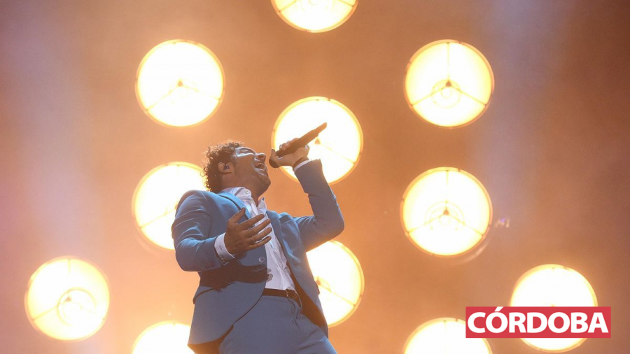 cordoba's tweet photo. 📸 Fotogalería | David Bisbal, pasión y energía en Los Califas @davidbisbal 
 https://t.co/N9Tezevo7O https://t.co/CVMscwYulg