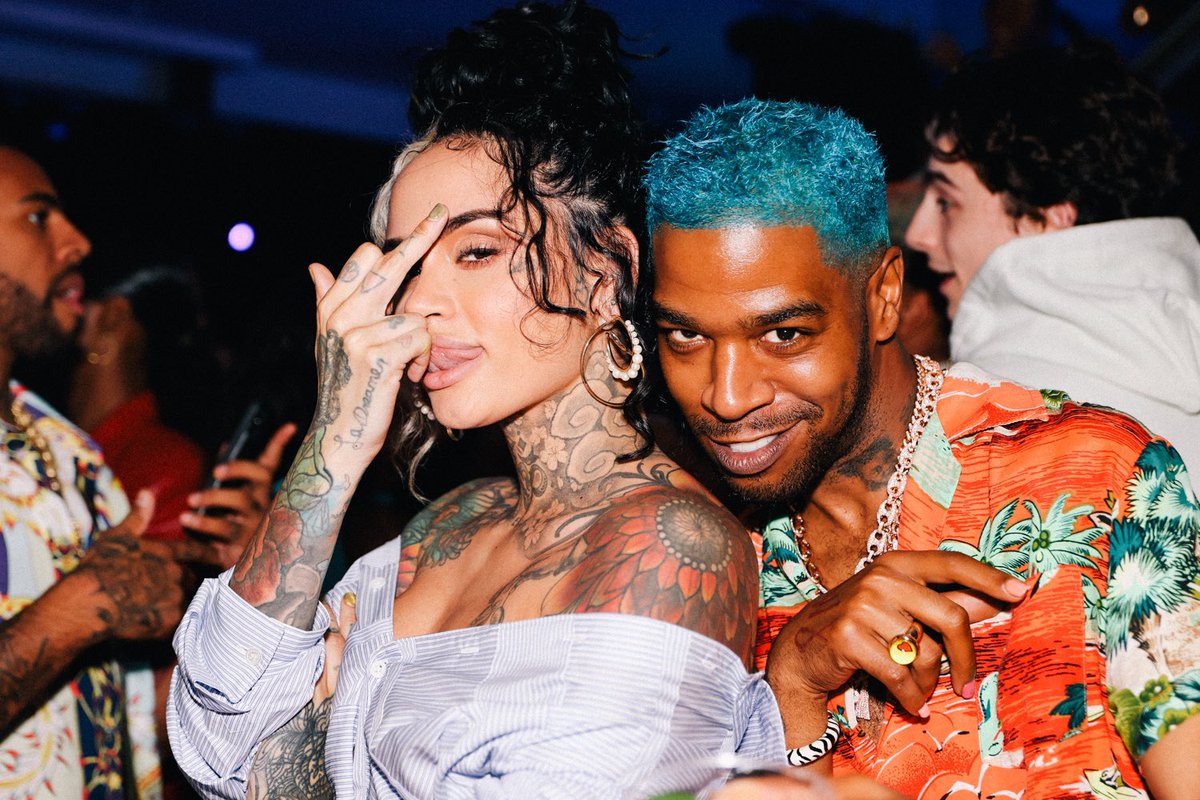 KiDCuDi's tweet photo. 😌 ahhhh were so hot 🥰 https://t.co/anpBR5UzMx