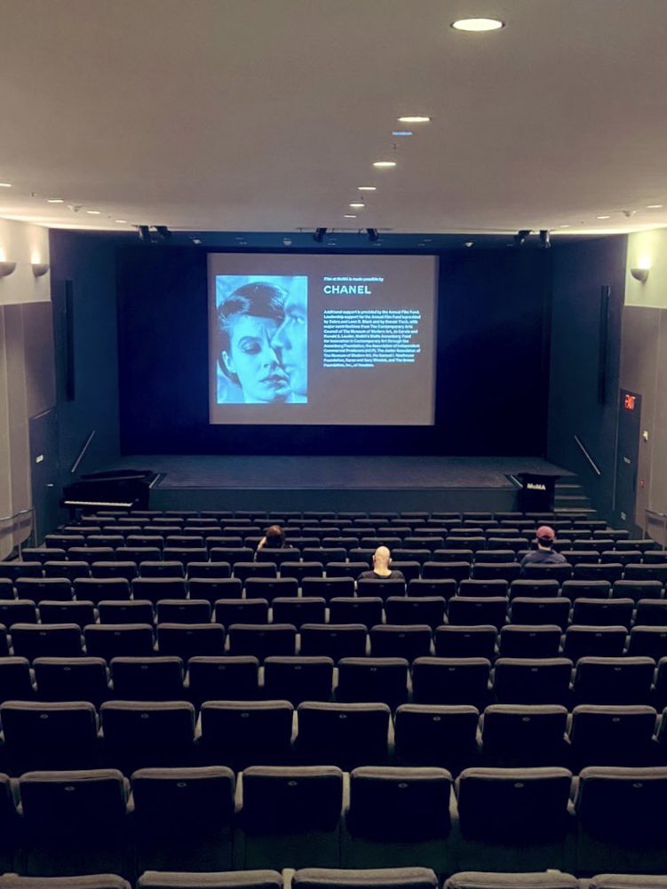 unpianistique's tweet photo. Today’s office - Titus Theater 2 at MoMA
#silentfilm #livemusic #liveaccompaniment
@MoMAFilm @MuseumModernArt https://t.co/b8IPGrPSXr