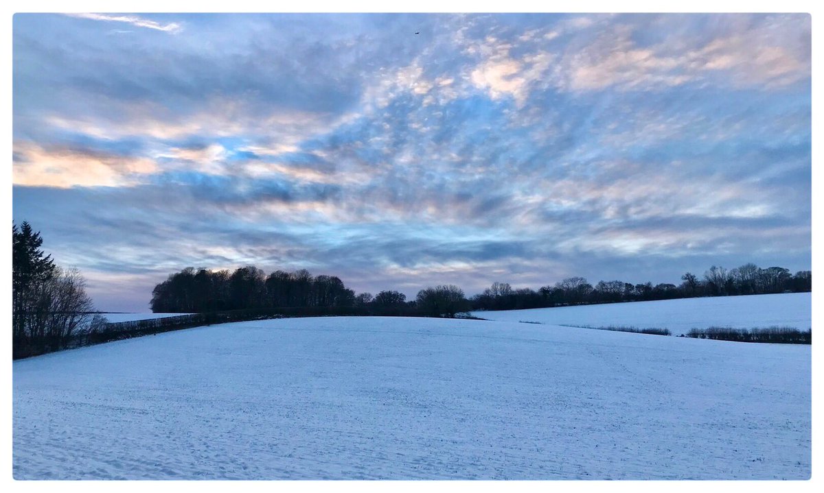 @thetripod_cast @Iowkeydeluxe Snow day ~ January 2021, Chesham, Buckinghamshire #Chilterns #PhonePhoto ❄️⛄️❄️