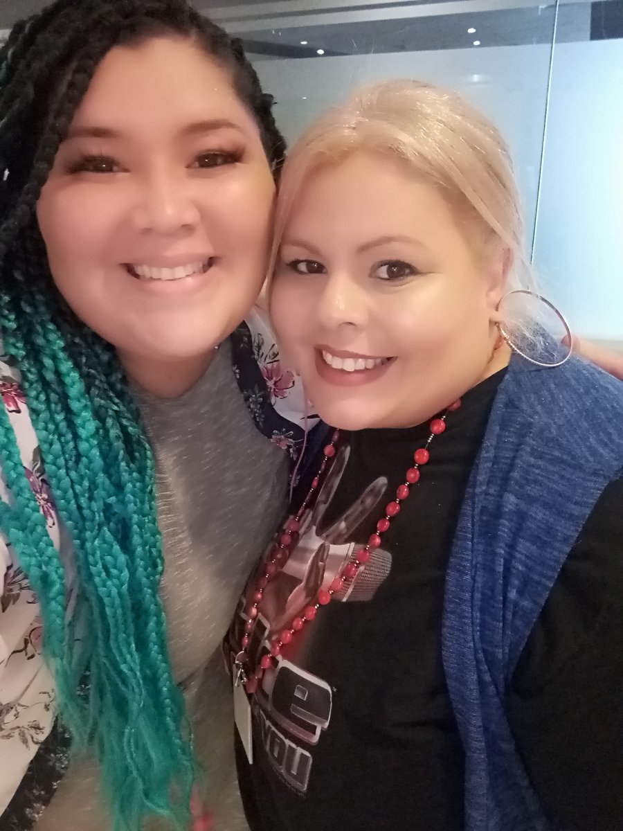 Sumorsmusic's tweet photo. El cerebro y genio detras de the voice dominicana! 
Un honor conocerte Angie Rodriguez!
#thevoicedominicana https://t.co/n3gBeP0PCG