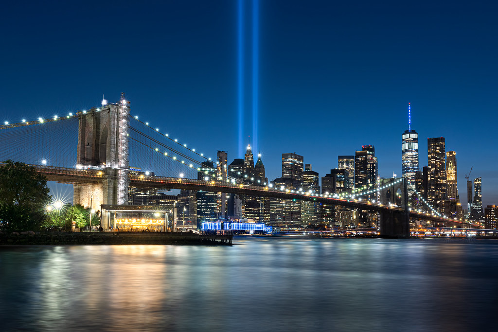Here are 3 of my shots from #Brooklyn and the Memorial in Lights for the September 11th attacks.

#911Anniversary #memorial911 #cityscape #photography