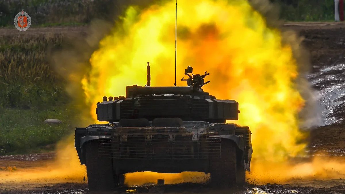 駐日ロシア連邦大使館 戦車兵の日を記念して ロシアの戦車の画像がパソコンの画面の背景 壁紙 としていかがですか 高画質で無料でダウンロードすることができます ロシア国防省のリンク V Chest Dentankista Hotite Ustanovit Tankovye Oboi Na