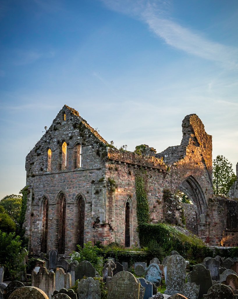 @thetripod_cast I started off my photography with Abandoned Buildings so they always win for me. Approaching sunset so the touch of sun hitting the building does it. This is Grey Abbey in Northern Ireland