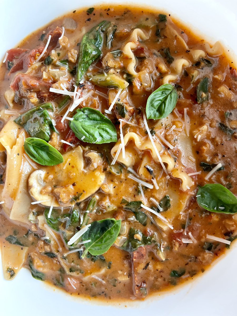 PlantBasedBre's tweet photo. I made lasagna soup for dinner. Vegan and gluten-free. #plantbasedpath https://t.co/d1NzpGHVMU