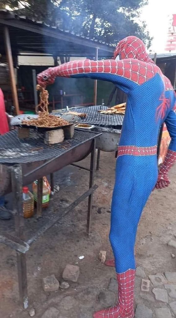 Monsieur_SIS's tweet photo. #SpaghettiMan🍝 😂 https://t.co/2J9AfsUQap