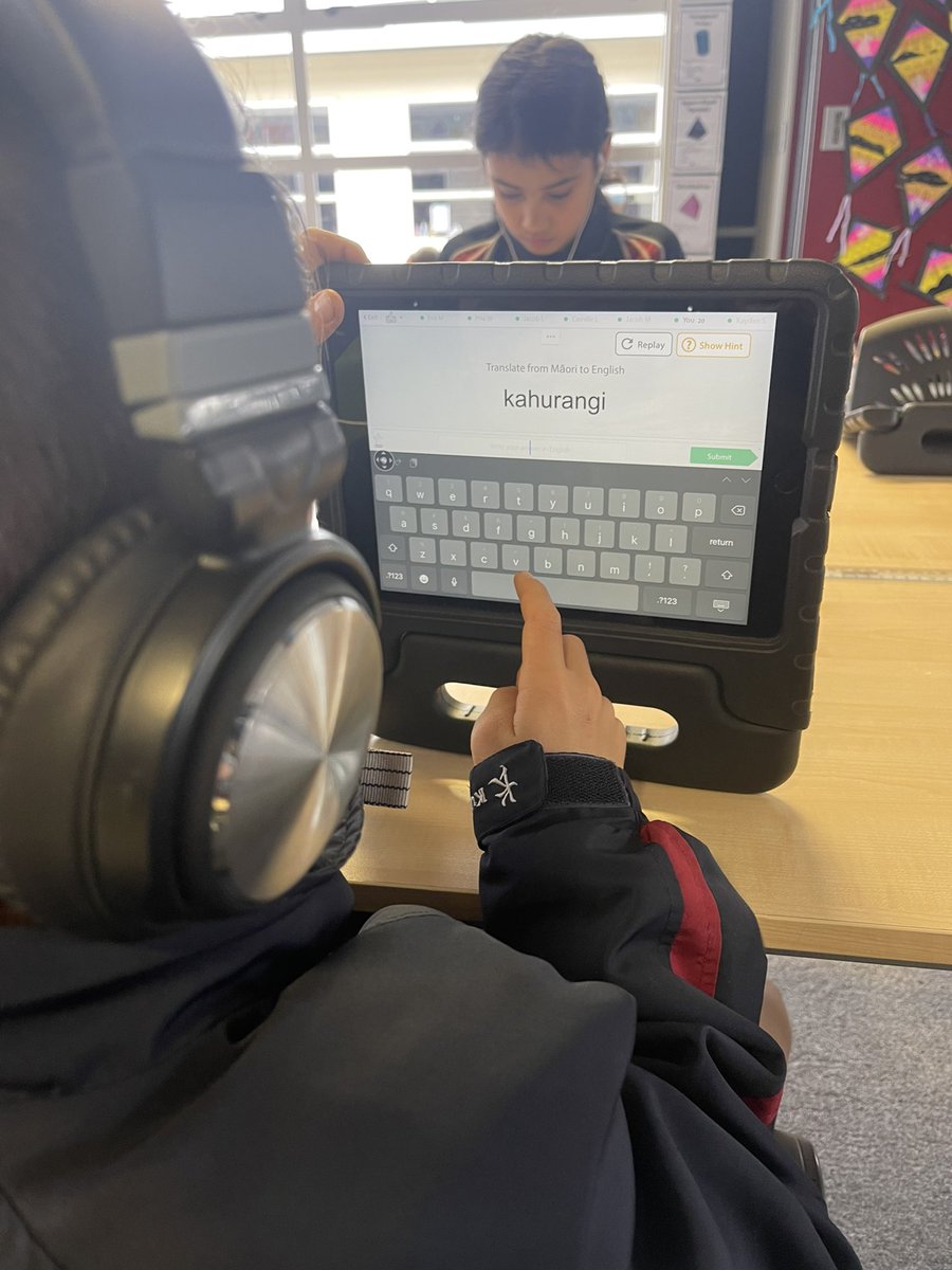 Whānau 15-16 are loving being involved in the <a href="/epforlearning/">Education Perfect</a> Whakataetae Reo Māori for Kura 2021 competing against other schools in NZ <a href="/takpschool/">Te Ākau ki Pāpāmoa School</a> <a href="/IvilMikeely/">Mikeely Ivil</a> <a href="/reomaori/">Te Taura Whiri i te Reo Māori</a> #reomāori #educationperfect #TAKP #takpschool
