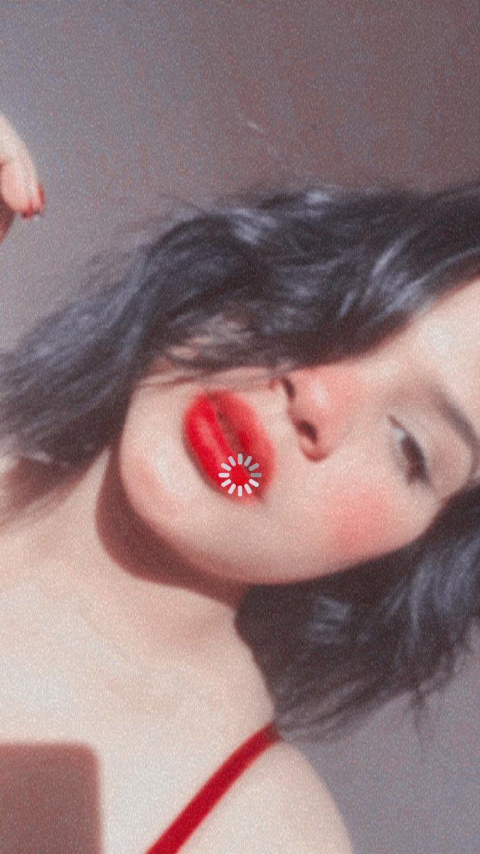 rxthamv_'s tweet photo. ReD https://t.co/MxpQB1Pxwi