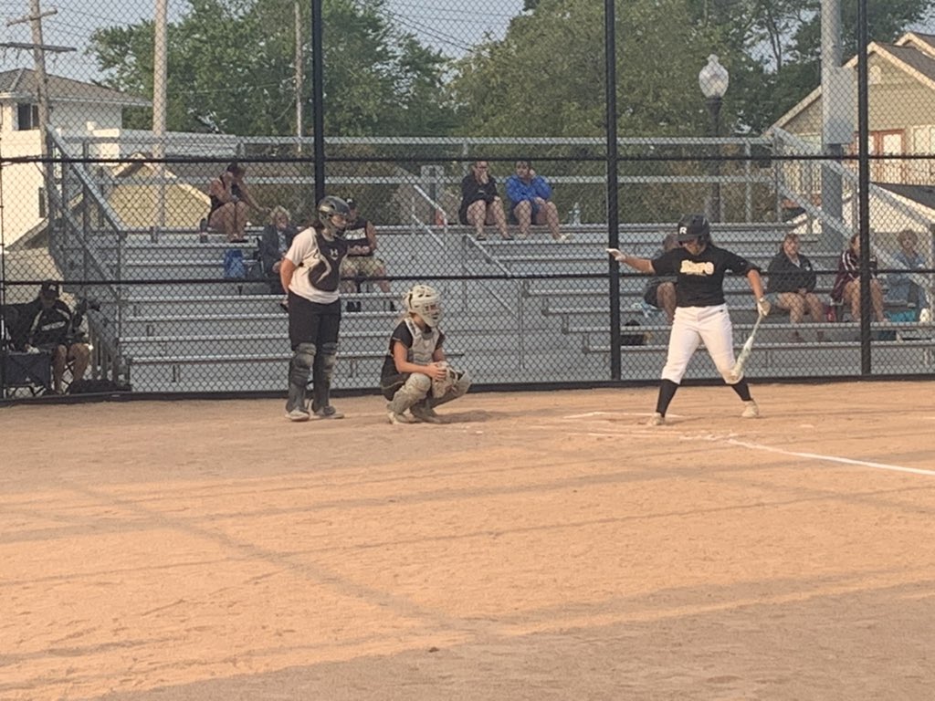 CCSJSOFTBALL's tweet photo. Another successfull CCSJ round robin today!  Thanks to CP Dogs, Michiana Reps, Indiana Assault &amp; Indiana Beast Wicked for the great day of softball. https://t.co/Fr4jxjr92A