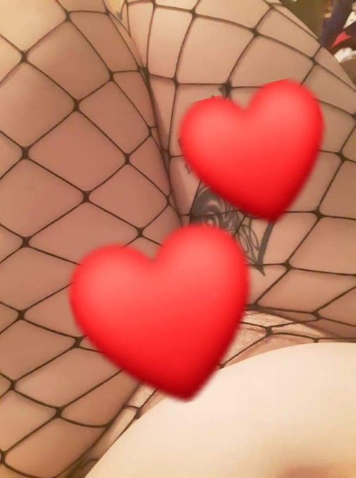 Felt like censoring one. I love being a tease. #bbw #fishnets #HairyGoddess  #tattoedslut https://t.<a href="/tag/fishnets"class="tags"><span>#fishnets</span></a><a href="/tag/bbw"class="tags"><span>#bbw</span></a><a href="/tag/hairygoddess"class="tags"><span>#hairygoddess</span></a><a href="/tag/tattoedslut"class="tags"><span>#tattoedslut</span></a>
