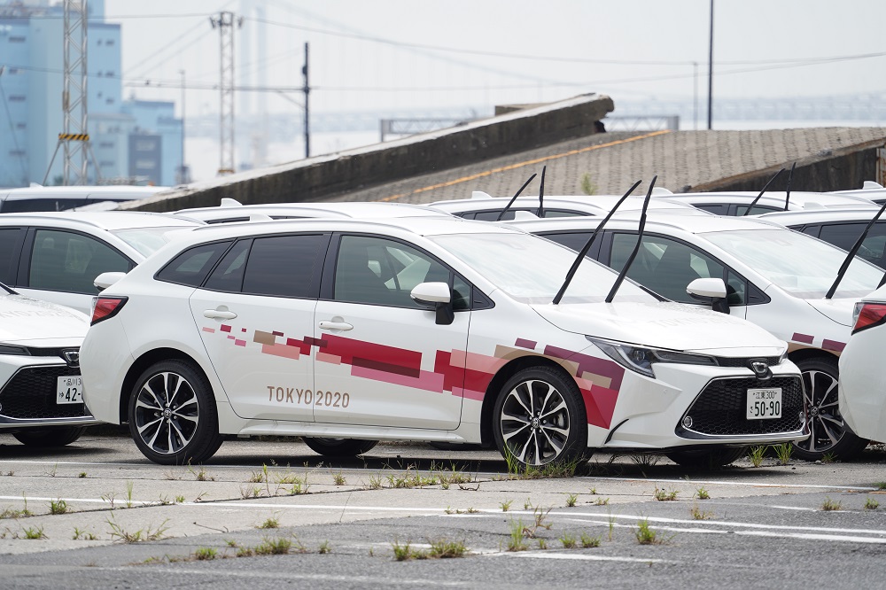 究極の五輪グッズ発売中 東京オリ パラ大会関係車両2700台が中古車市場で絶賛販売中