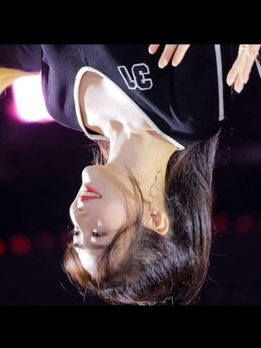 RVlangSakalam's tweet photo. Joy                                                      Irene https://t.co/RFTjSas2kW
