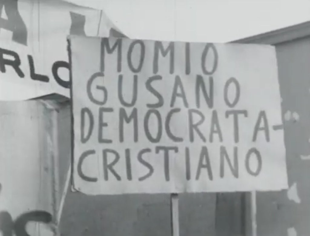 PiensaPrensa's tweet photo. La Democracia Cristiana (DC) traiciona al pueblo.
NO importa cuando leas esto!! https://t.co/uFR1ofvjfm