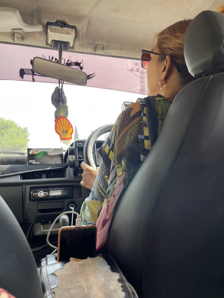 alishbabrar's tweet photo. Finally!
Wanted to sit at the front because women hardly get to do that in Careems but her front seat was wet for which she repeatedly apologised. She’s so sweet, you guys! @CareemPAK please, hire more female captains! Encourage this and run a marketing campaign for them. https://t.co/u7TxLEeJdN