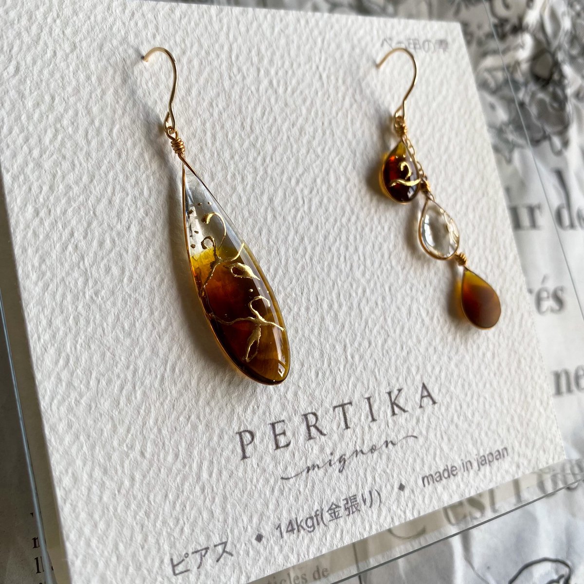 今週限定♡新品未使用♡mignon ファーピアス（ホワイト） mini frill P/E(white) | chouette（シュエット）