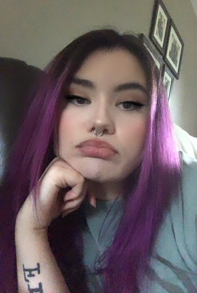 I can’t remember if I posted but I dyed my hair purple a hawt minute ago