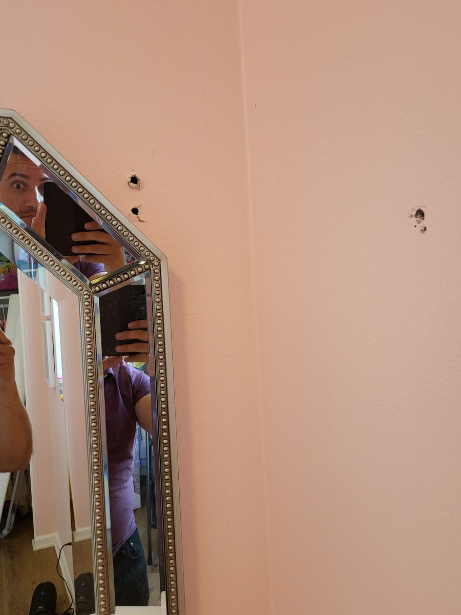 ActorGiovanni's tweet photo. Never been much of a handyman. (Clearly) It looks like a drive by shooting in my daughter's room! π€£π€£ but look at that precision! Perfect! No matter what, I get the job done! πππ #wannabehandyman #handyman #anythingformygirl https://t.co/Qrnio9S6Wo