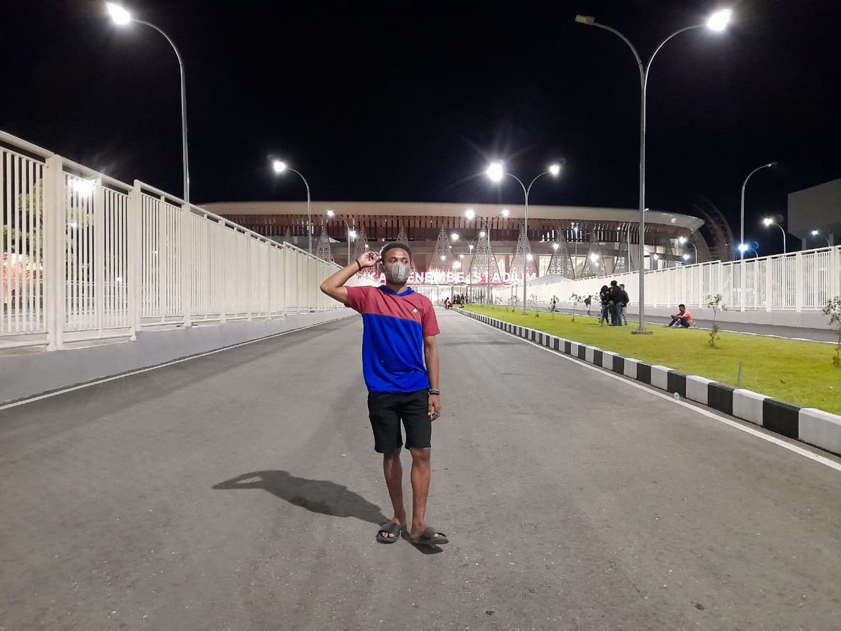 AlfredoWilly1's tweet photo. Stadion Lukas Endnembe 💕💞 https://t.co/eSwbic8WYQ
