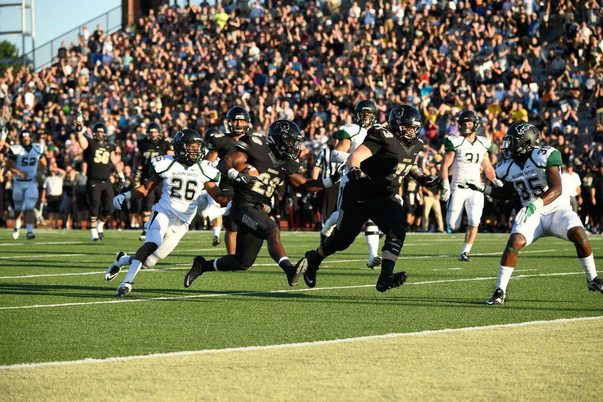 bo_baker2's tweet photo. After a great conversation with @PaulSimmonsHU &amp; @Coach_Blank I am extremely excited to have earned my 11th offer from @Harding_FB ⚜️🖤🦬
✞all glory to the man above✞
@seancooper_C4 @CoachDaleWest https://t.co/ZEgBeK1AVA