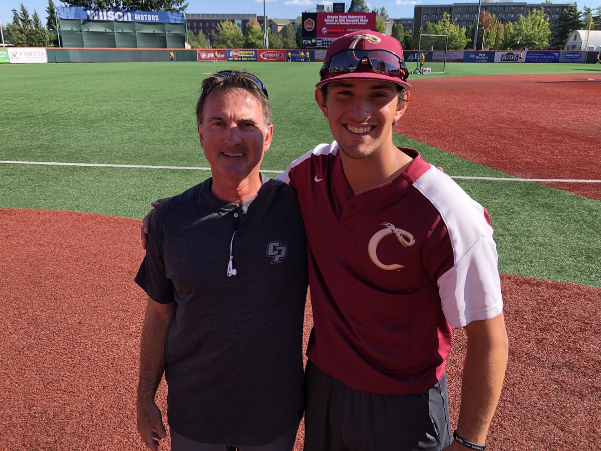 CorvKnights's tweet photo. 🐐🐐#StangPower @brookslee22 https://t.co/ZFjEKjzeoJ