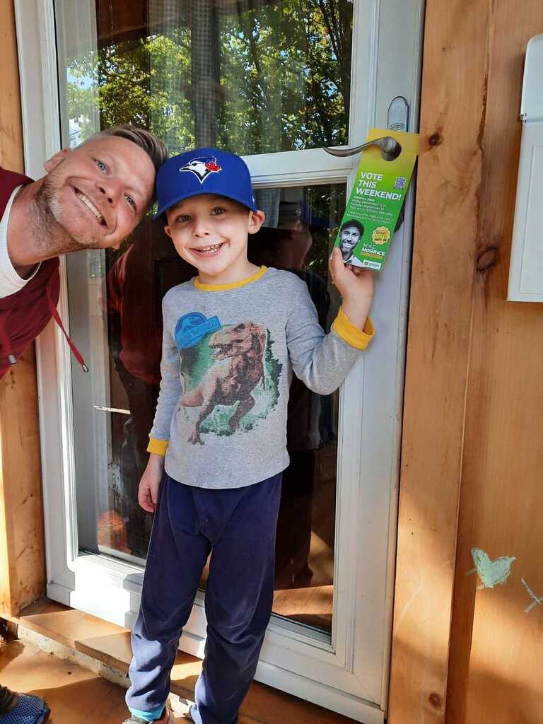 morricemike's tweet photo. A roundup of our favourite photos from an awesome week! 💚 #MikeForKitCen https://t.co/aaxNqDrzqx
