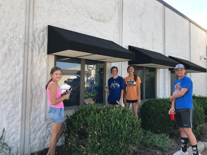 BertrandVikings's tweet photo. The Jr &amp; Sr High classes kicked off Spirit Week by decorating the downtown businesses this afternoon.  Everyone did a great job and also had some fun in the process.  Thank you to the local business owners for allowing the Viking Spirit to shine downtown!

GO VIKINGS!!! https://t.co/Vk1H1kl9UF
