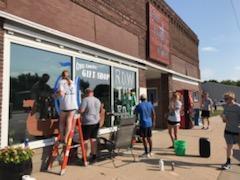 BertrandVikings's tweet photo. The Jr &amp; Sr High classes kicked off Spirit Week by decorating the downtown businesses this afternoon.  Everyone did a great job and also had some fun in the process.  Thank you to the local business owners for allowing the Viking Spirit to shine downtown!

GO VIKINGS!!! https://t.co/Vk1H1kl9UF