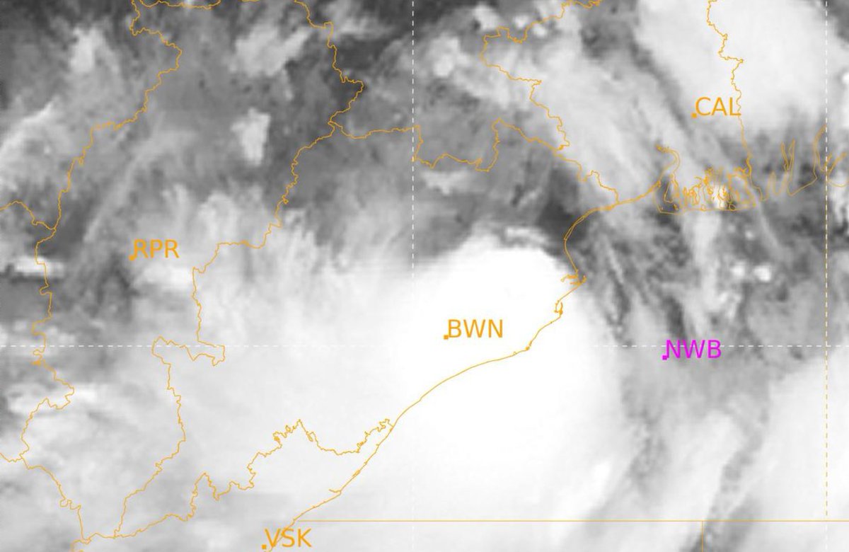 mcbbsr's tweet photo. #Rainfall recorded between 0830 Hrs IST of 12-09-21 &amp; 0630 Hrs IST of 13-09-21
Chief amount of Rainfall:
#Bhubaneswar: 193.0 mm
#Paradeep: 218.0 mm
#Puri: 329.0mm https://t.co/Z0Bug0c10v