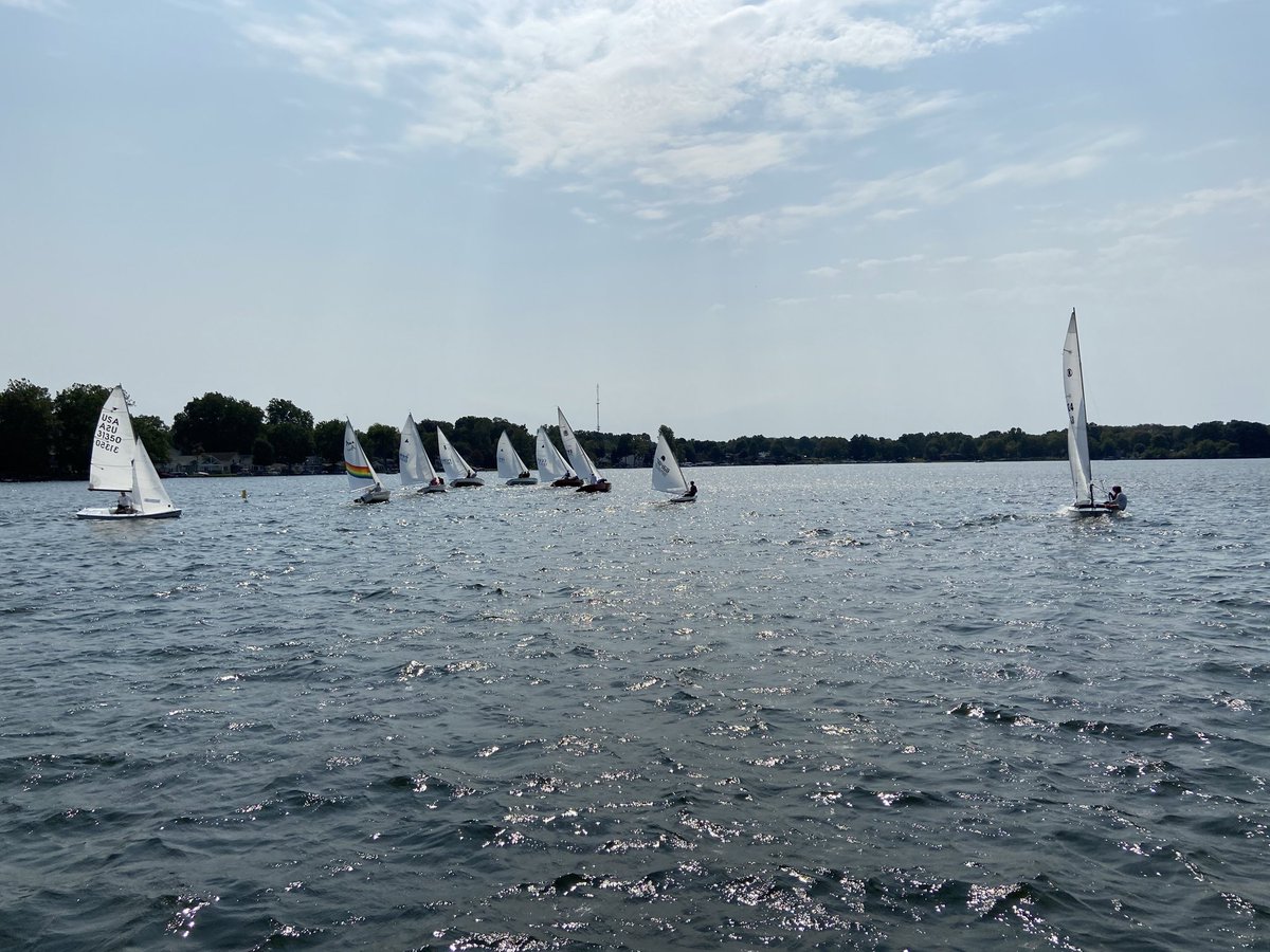 SSYCAkron's tweet photo. Heavy air start
Turkeyfoot Lake Regatta https://t.co/MQZiDS65Xr