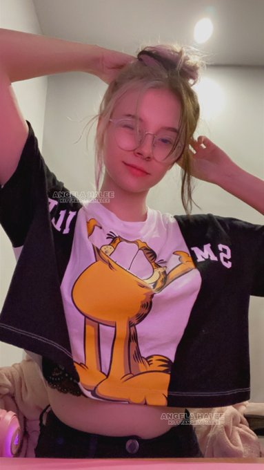 Haven’t posted anything in long time lol ~ Have a good day <3 https://t.co/Fmu8i45OEE