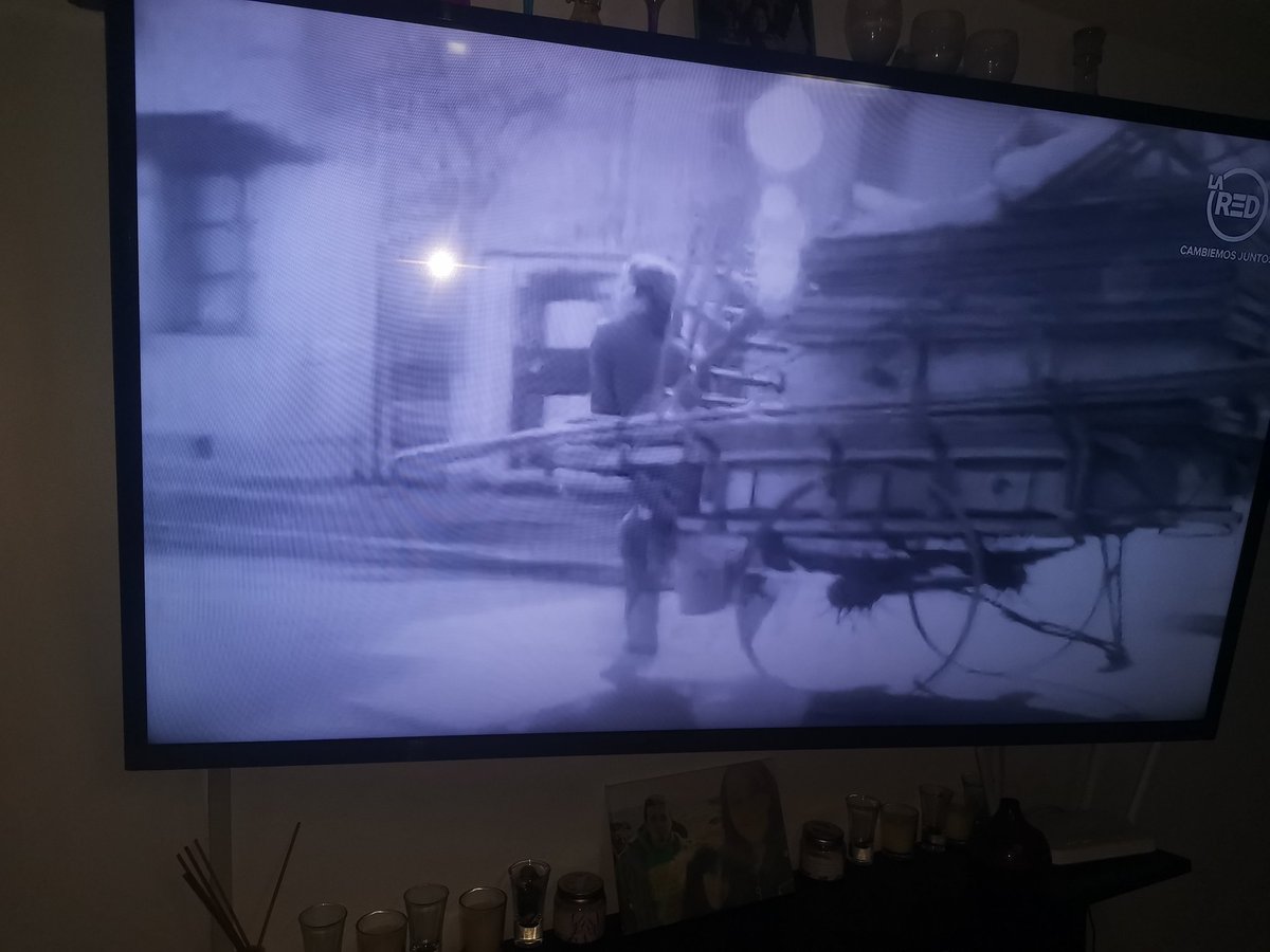 estimadorodrigo's tweet photo. Debe ser la imagen más hermosa de todo el documental 😊
#LaBatalladeChilexLaRed https://t.co/tXg5OIURTh