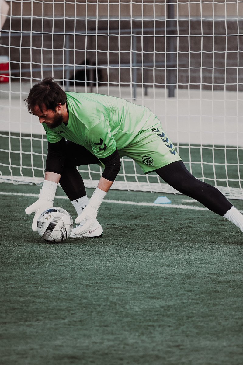 New week.
Same goals.
Always ready.